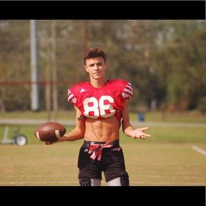 Meet your Posher, Blake